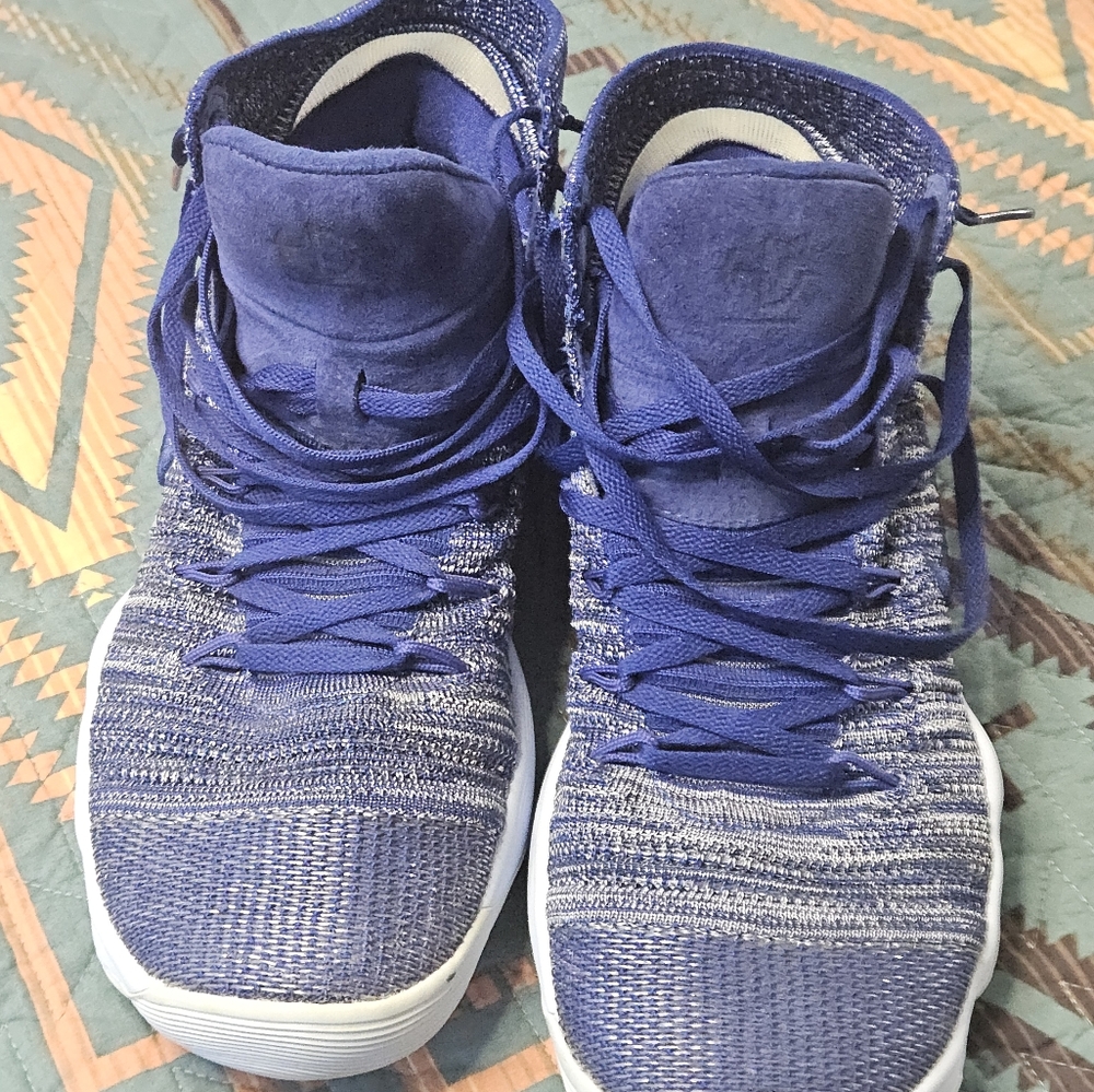 Nike Hyper Dunk - Picture 4 of 7